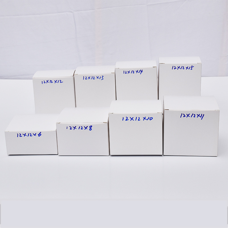 キャンディーパーティー用の正方形の白い段ボール箱,大きな段ボ - Kraft Paper Box のレビューと価格