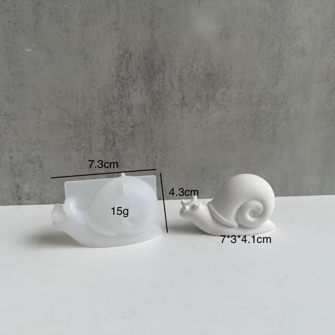 カタツムリ動物シリコーン型 DIY アロマキャンドル石鹸石膏 - Candle Supplies Tins のレビューと価格